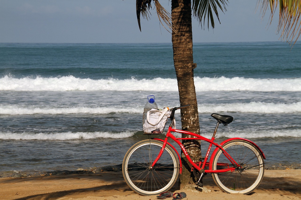 Bicicletta al sole in spiaggia